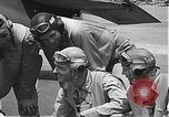Standbild USA Piloten Kaneohe Bay Hawaii USA, 1942, aus Sekunde 45 historischem Filmmaterial Videoclip 65675061846