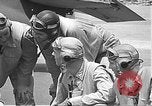 Standbild USA Piloten Kaneohe Bay Hawaii USA, 1942, aus Sekunde 47 historischem Filmmaterial Videoclip 65675061846