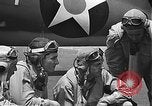 Standbild USA Piloten Kaneohe Bay Hawaii USA, 1942, aus Sekunde 55 historischem Filmmaterial Videoclip 65675061846