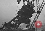 Standbild United States Navy Pearl Harbor Hawaii USA, 1942, aus Sekunde 13 historischem Filmmaterial Videoclip 65675061849