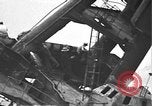 Standbild United States Navy Pearl Harbor Hawaii USA, 1942, aus Sekunde 62 historischem Filmmaterial Videoclip 65675061849