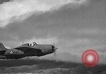 Image CAPC John Thach et Lt Edward O'Hare flying F4F Aéronefs Kaneohe Hawaii USA, 1942, de la seconde 33 séquences d'archives historiques vidéo 65675061851