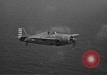 Image pilotes de Navy VF-3 battant F4F Wildcat aéronefs Hawaii USA, 1942, de la seconde 12 séquences d'archives historiques vidéo 65675061853