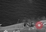 Image pilotes de Navy VF-3 battant F4F Wildcat aéronefs Hawaii USA, 1942, de la seconde 18 séquences d'archives historiques vidéo 65675061853
