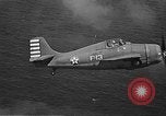 Image pilotes de Navy VF-3 battant F4F Wildcat aéronefs Hawaii USA, 1942, de la seconde 22 séquences d'archives historiques vidéo 65675061853
