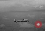 Image pilotes de Navy VF-3 battant F4F Wildcat aéronefs Hawaii USA, 1942, de la seconde 57 séquences d'archives historiques vidéo 65675061853