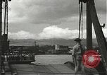 Standbild zivilen Arbeitskräfte Pearl Harbor Hawaii USA, 1942, aus Sekunde 21 historischem Filmmaterial Videoclip 65675061861