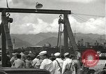 Standbild zivilen Arbeitskräfte Pearl Harbor Hawaii USA, 1942, aus Sekunde 41 historischem Filmmaterial Videoclip 65675061861
