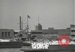 Standbild USA Segler Pearl Harbor Hawaii USA, 1942, aus Sekunde 35 historischem Filmmaterial Videoclip 65675061867