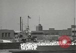 Standbild USA Segler Pearl Harbor Hawaii USA, 1942, aus Sekunde 36 historischem Filmmaterial Videoclip 65675061867