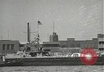 Standbild USA Segler Pearl Harbor Hawaii USA, 1942, aus Sekunde 58 historischem Filmmaterial Videoclip 65675061867