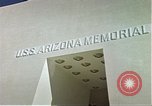 Standbild USS Arizona Memorial Honolulu Hawaii USA, 1962, aus Sekunde 7 historischem Filmmaterial Videoclip 65675061875