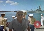Standbild USS Arizona Memorial Honolulu Hawaii USA, 1962, aus Sekunde 57 historischem Filmmaterial Videoclip 65675061875