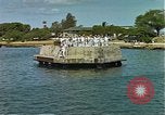 Standbild Arizona Memorial Honolulu Hawaii USA, 1962, aus Sekunde 49 historischem Filmmaterial Videoclip 65675061877