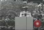 Immagine di Admiral Chester Nimitz Hawaii USA, 1944, secondo 30 filmato di repertorio 65675061901