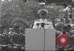 Immagine di Admiral Chester Nimitz Hawaii USA, 1944, secondo 31 filmato di repertorio 65675061901