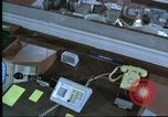 Standbild Personal der NORAD Command Operations Center Colorado United States USA, 1970, aus Sekunde 42 historischem Filmmaterial Videoclip 65675061912