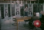 Standbild Ballistic Missile Early Warning System Vereinigtes Königreich, 1964, aus Sekunde 62 historischem Filmmaterial Videoclip 65675061914