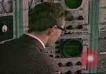 Standbild Ballistic Missile Early Warning System Vereinigtes Königreich, 1964, aus Sekunde 41 historischem Filmmaterial Videoclip 65675061915