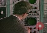 Standbild Ballistic Missile Early Warning System Vereinigtes Königreich, 1964, aus Sekunde 50 historischem Filmmaterial Videoclip 65675061915