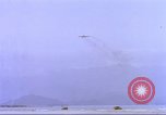 Image Contrat Airlines de Cam Ranh Bay Vietnam, 1966, de la seconde 22 séquences d'archives historiques vidéo 65675061932