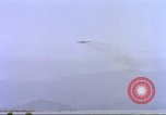 Image Contrat Airlines de Cam Ranh Bay Vietnam, 1966, de la seconde 28 séquences d'archives historiques vidéo 65675061932