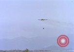 Image Contrat Airlines de Cam Ranh Bay Vietnam, 1966, de la seconde 48 séquences d'archives historiques vidéo 65675061932