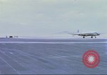 Immagine di Contratto airlines Cam Ranh bay Vietnam, 1967, secondo 29 filmato di repertorio 65675061933