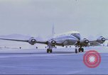 Immagine di Contratto airlines Cam Ranh bay Vietnam, 1967, secondo 31 filmato di repertorio 65675061933