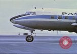 Immagine di Contratto airlines Cam Ranh bay Vietnam, 1967, secondo 42 filmato di repertorio 65675061933