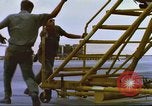 Immagine di Contratto airlines Cam Ranh bay Vietnam, 1967, secondo 58 filmato di repertorio 65675061933