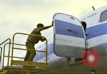 Immagine di Contratto airlines Cam Ranh bay Vietnam, 1967, secondo 61 filmato di repertorio 65675061933