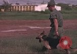 Immagine di 88 Corpo militare di polizia Il Vietnam, 1965, secondo 37 filmato di repertorio 65675061962