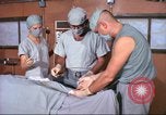 Standbild United States Army Krankenschwestern Vietnam, 1966, aus Sekunde 10 historischem Filmmaterial Videoclip 65675061967
