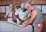 Standbild United States Army Krankenschwestern Vietnam, 1966, aus Sekunde 16 historischem Filmmaterial Videoclip 65675061967