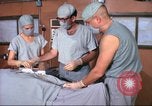 Standbild United States Army Krankenschwestern Vietnam, 1966, aus Sekunde 28 historischem Filmmaterial Videoclip 65675061967