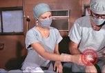 Standbild United States Army Krankenschwestern Vietnam, 1966, aus Sekunde 59 historischem Filmmaterial Videoclip 65675061967