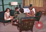 Immagine di Esercito degli Stati Uniti infermieri Il Vietnam, 1966, secondo 12 filmato di repertorio 65675061968