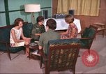 Immagine di Esercito degli Stati Uniti infermieri Il Vietnam, 1966, secondo 16 filmato di repertorio 65675061968