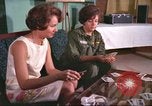 Immagine di Esercito degli Stati Uniti infermieri Il Vietnam, 1966, secondo 28 filmato di repertorio 65675061968