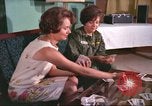Immagine di Esercito degli Stati Uniti infermieri Il Vietnam, 1966, secondo 32 filmato di repertorio 65675061968