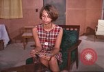 Immagine di Esercito degli Stati Uniti infermieri Il Vietnam, 1966, secondo 39 filmato di repertorio 65675061968
