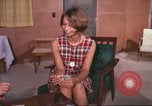 Immagine di Esercito degli Stati Uniti infermieri Il Vietnam, 1966, secondo 51 filmato di repertorio 65675061968