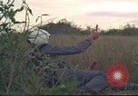 Standbild HH-43B Huskie Vietnam, 1965, aus Sekunde 47 historischem Filmmaterial Videoclip 65675061989