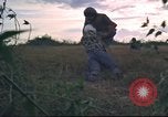 Standbild HH-43B Huskie Vietnam, 1965, aus Sekunde 58 historischem Filmmaterial Videoclip 65675061989
