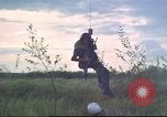 Standbild HH-43B Huskie Vietnam, 1965, aus Sekunde 12 historischem Filmmaterial Videoclip 65675061991