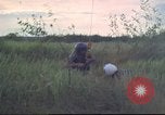 Standbild HH-43B Huskie Vietnam, 1965, aus Sekunde 14 historischem Filmmaterial Videoclip 65675061991