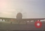 Standbild Douglas A-1E Sky raider Vietnam, 1965, aus Sekunde 23 historischem Filmmaterial Videoclip 65675061993