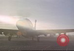 Standbild Douglas A-1E Sky raider Vietnam, 1965, aus Sekunde 26 historischem Filmmaterial Videoclip 65675061993