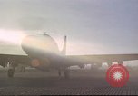 Standbild Douglas A-1E Sky raider Vietnam, 1965, aus Sekunde 27 historischem Filmmaterial Videoclip 65675061993